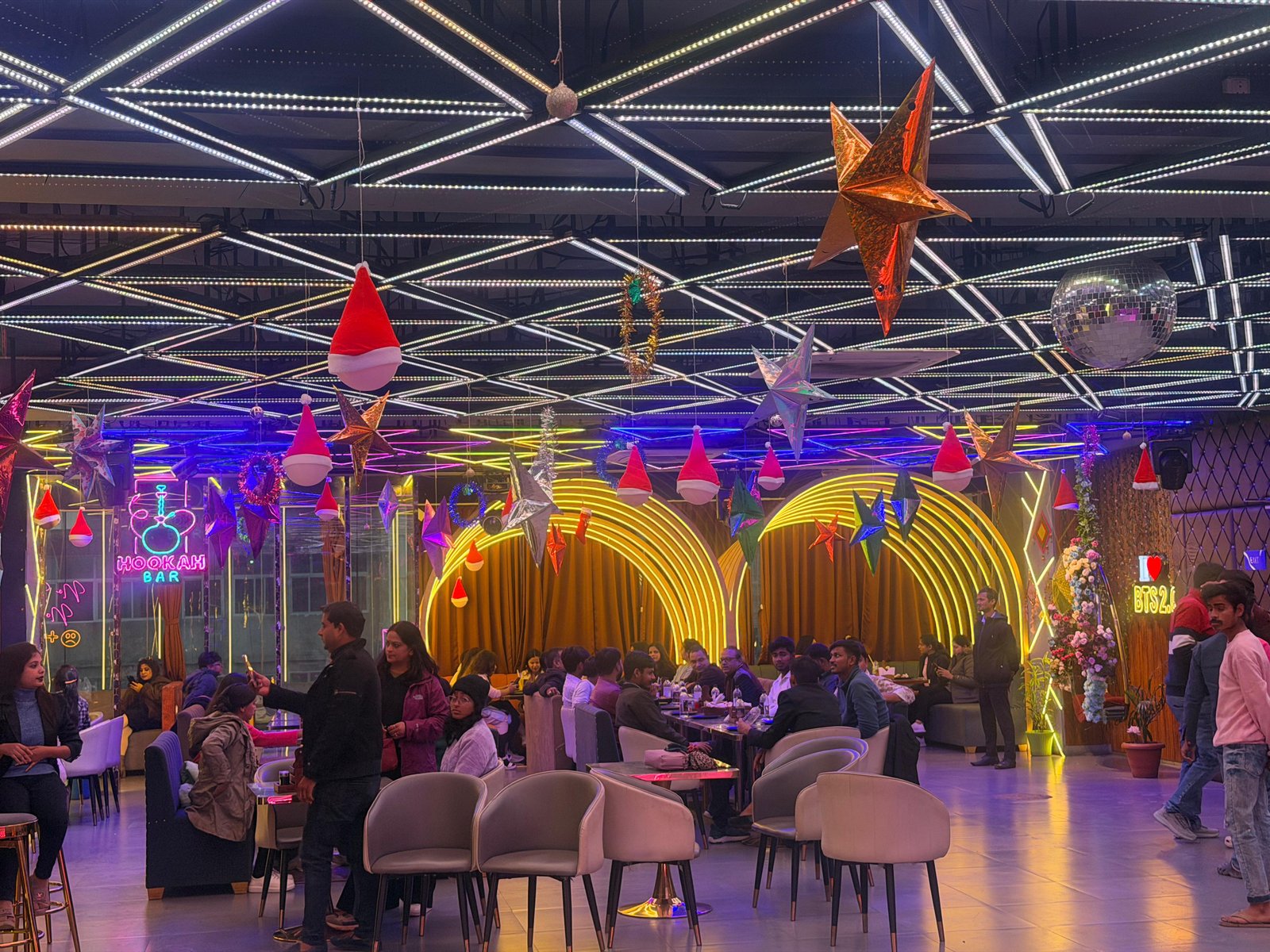 Nightclub ambience - BTS DISC 2.0 Patna