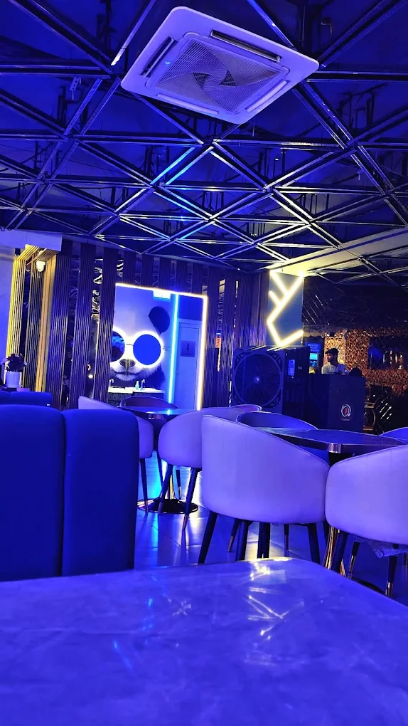 Nightclub ambience - BTS DISC 2.0 Patna