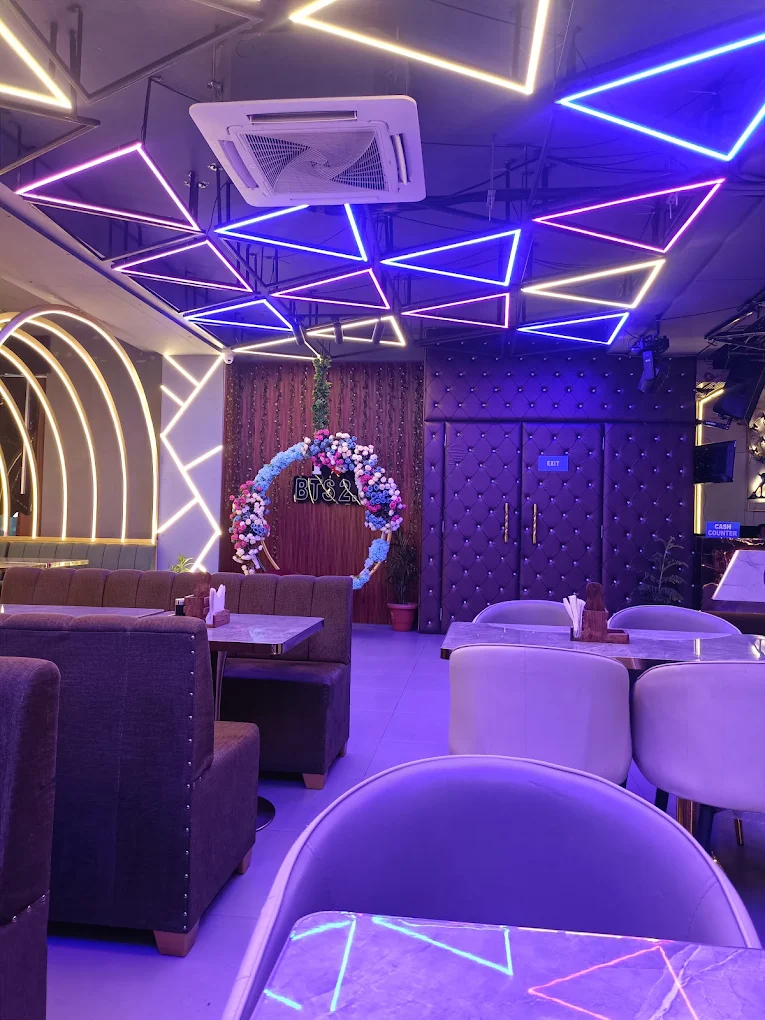 Nightclub ambience - BTS DISC 2.0 Patna